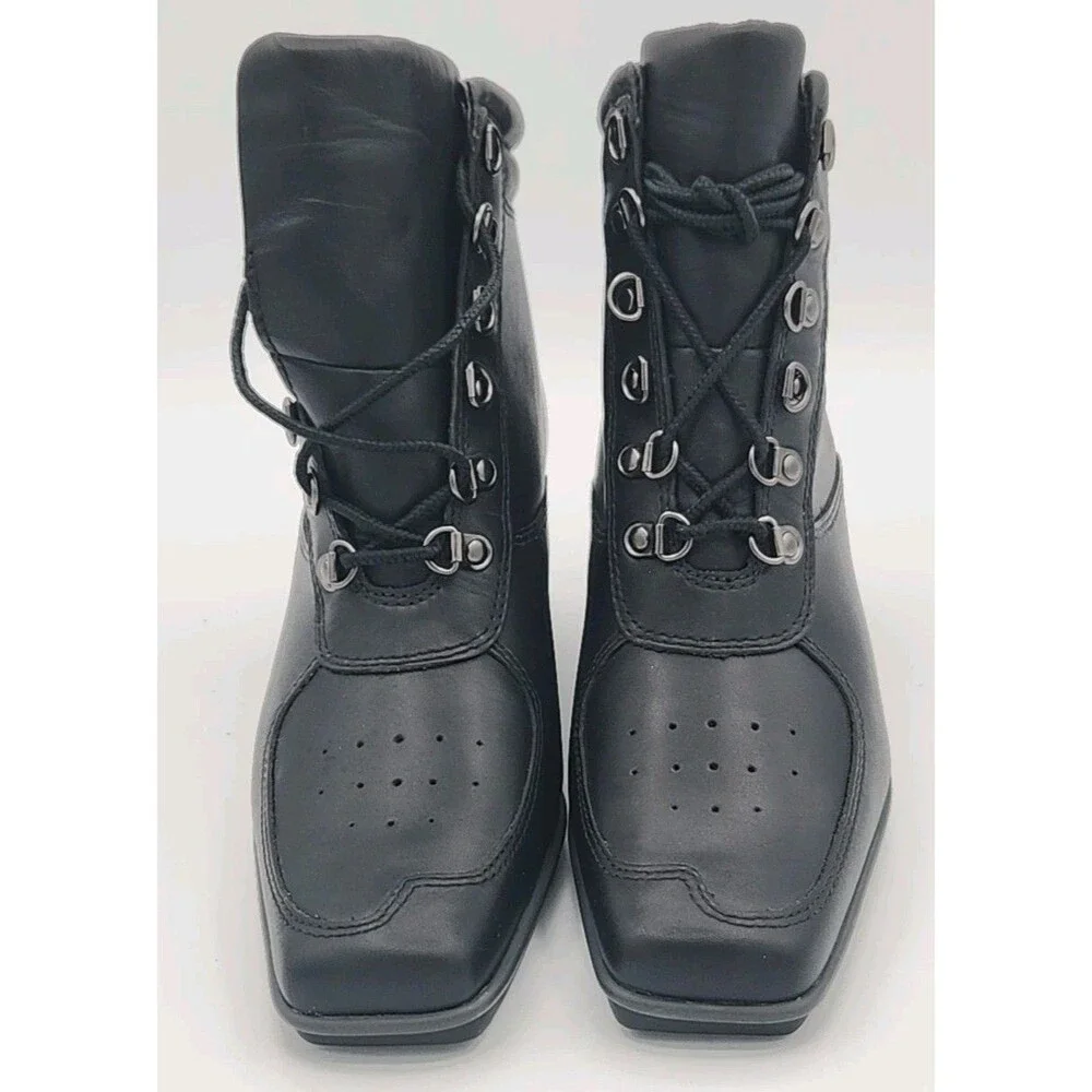 NWOB New Timberland Hill Women’s 6M Black Leather Upper Wedge Ankle Boots #19346